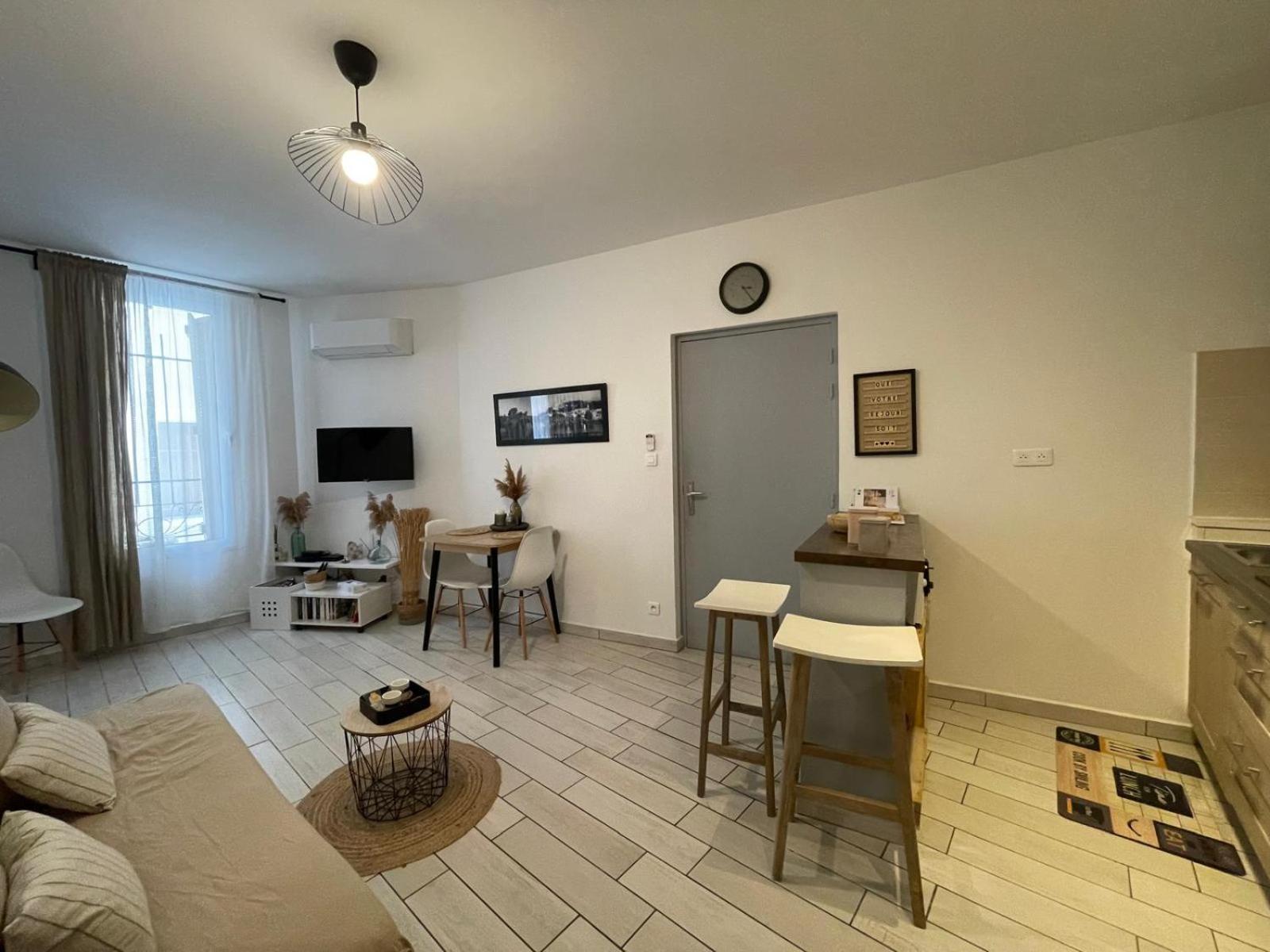 Joli Appartement Hypercentre T2, Classe Meuble De Tourisme 3 Avec Parking Gratuit Безье Экстерьер фото