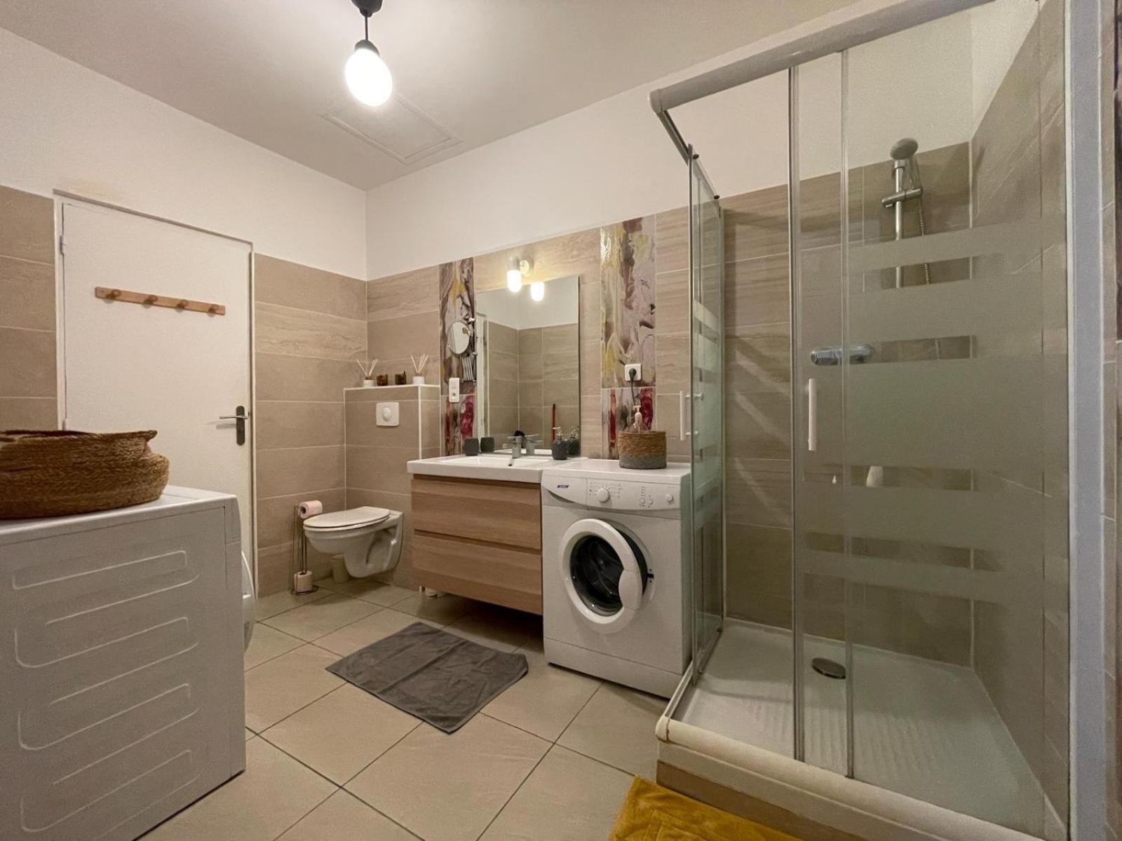 Joli Appartement Hypercentre T2, Classe Meuble De Tourisme 3 Avec Parking Gratuit Безье Экстерьер фото